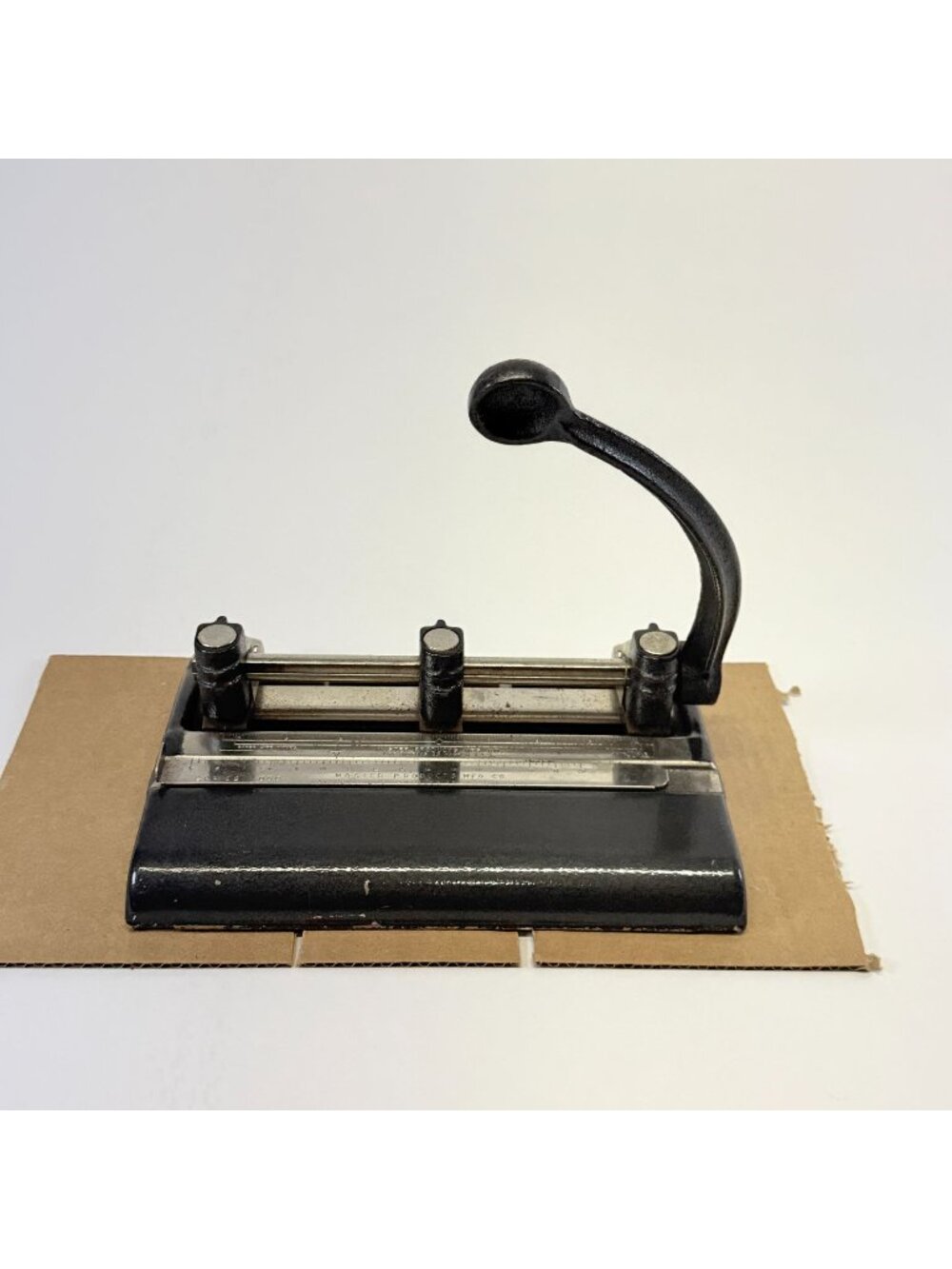 Vintage Master Products Three 3 Hole Punch Black Adjustable Heavy Duty USA